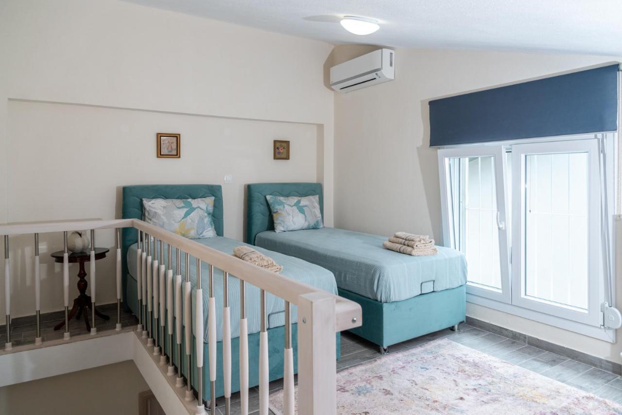Villa Serafima Nikiti  Ngoại thất bức ảnh